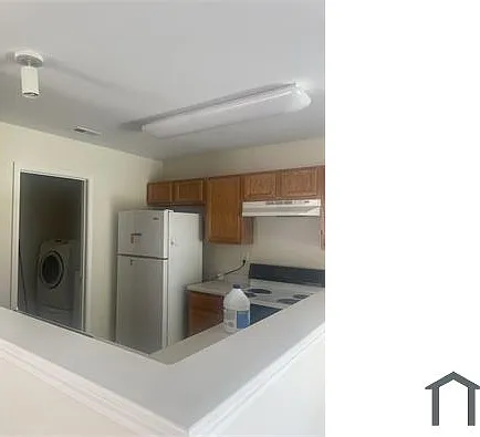 8327 Wallace Glen Dr — Photo 1
