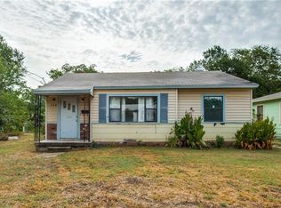 328 Clark St, Irving, TX 75060