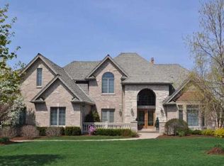 8662 Johnston Rd, Burr Ridge, IL 60527