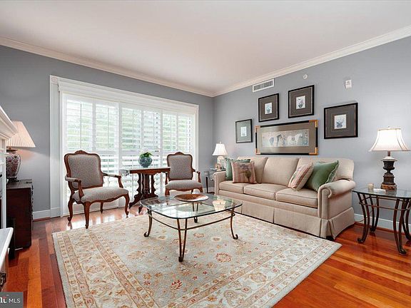 2nd image of 5 Park Pl APT 127