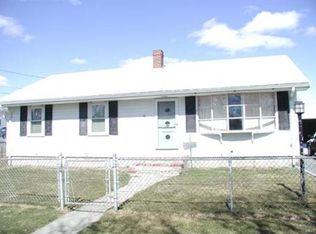 86 Harding Rd, Fairhaven, MA 02719