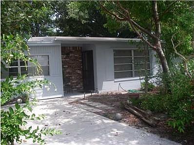 2nd image of 760 17th Ave