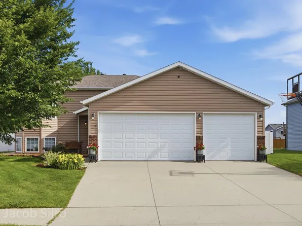 1268 39th Ave S, Moorhead, MN 56560