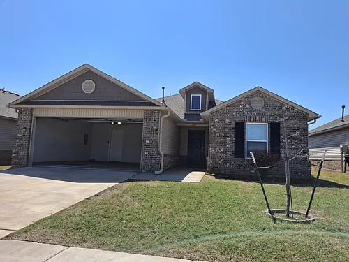 1821 Melanie Dr Photo 1