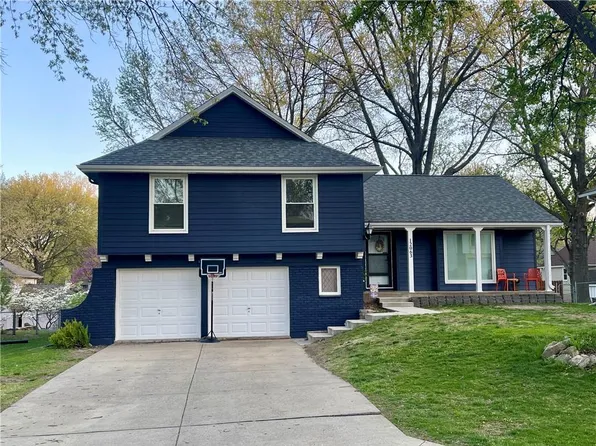 12063 W 99th Ter, Lenexa, KS 66215