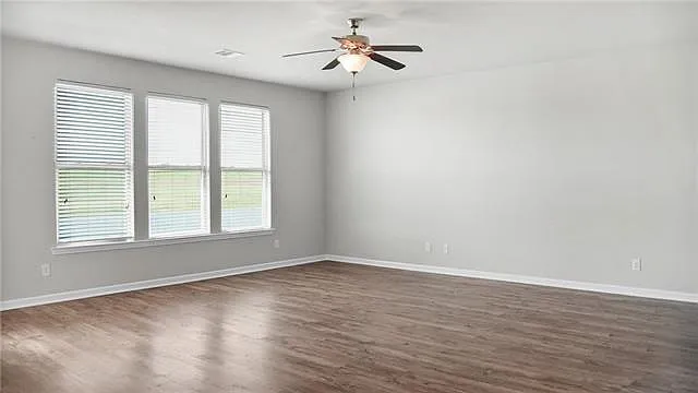 440 W Lake Dr — Photo 10