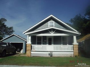 450 S Phillips Ave, Salina, KS 67401