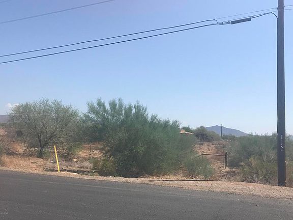 5th image of 1030 E Carefree Hwy