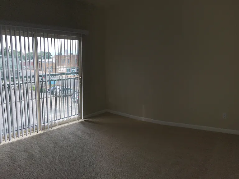1612 C St SW #5 — Photo 5