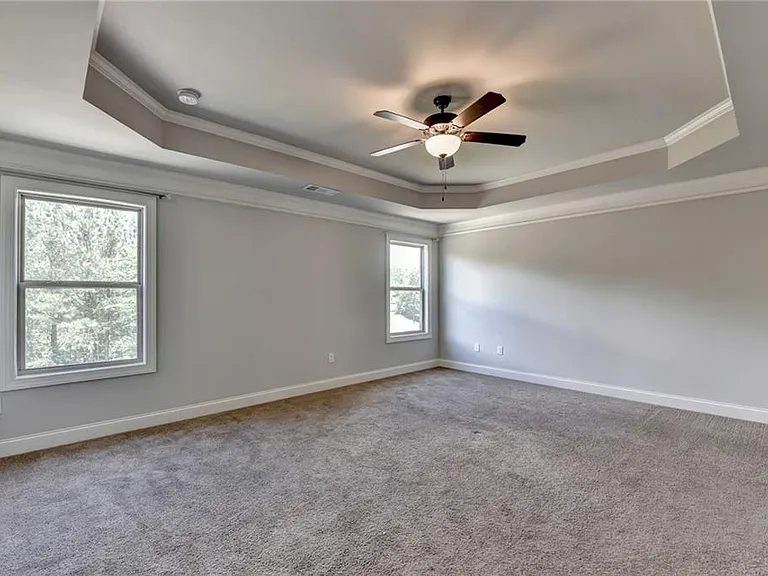 235 Bella Dr — Photo 47