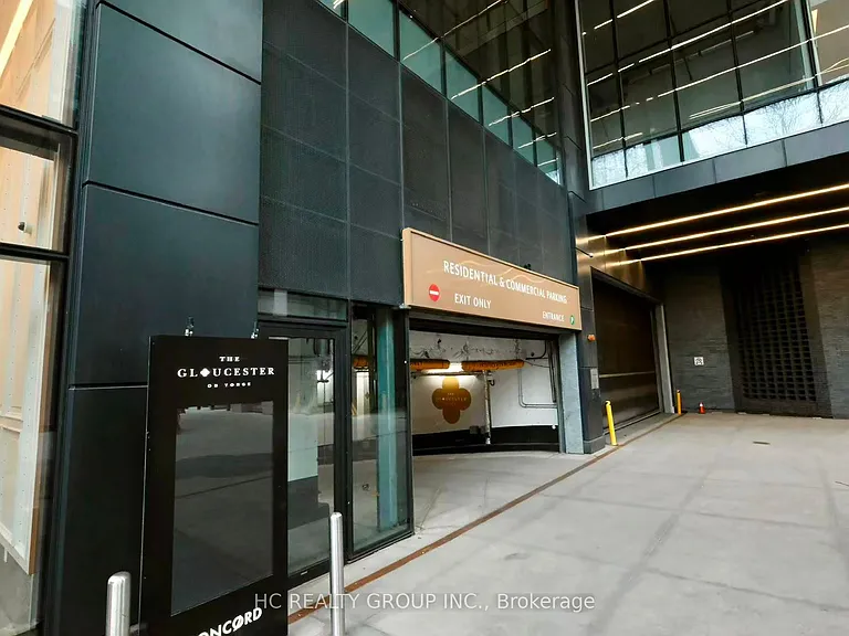 3 Gloucester St #809 — Photo 4
