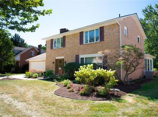 647 Wembley Ct, Ann Arbor, MI 48103