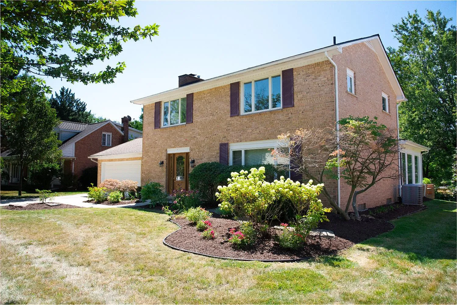 647 Wembley Ct photo 1