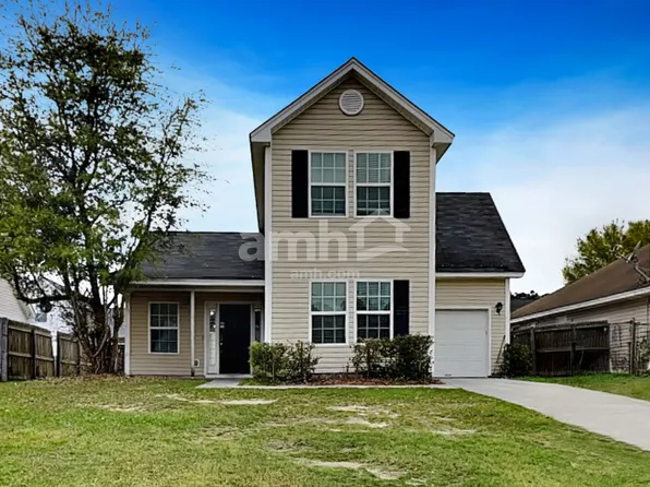 15 Beacon Ln, Port Wentworth, GA 31407