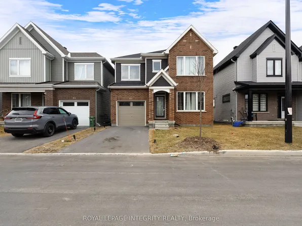 324 Appalachian Cir, Ottawa, ON K2J 6X3