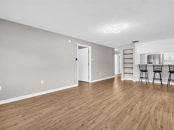 5th image of 2765 Countryside Blvd APT 104