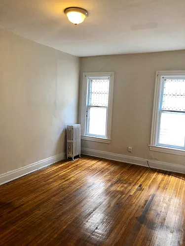 820 Elmwood Ave #4 Photo 1
