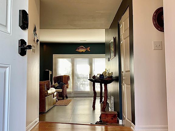 4th image of 705 Marion Quimby Dr #705