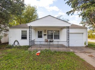 1103 Waverly St, Wichita, KS 67218