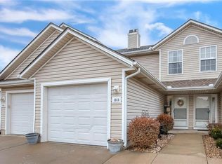 1313 SE Lexington Ave, Lees Summit, MO 64081