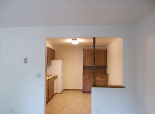2509 Woodale Ave APT C, Howard, WI 54313