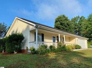 6 Ridgeside Ct, Greenville, SC 29617