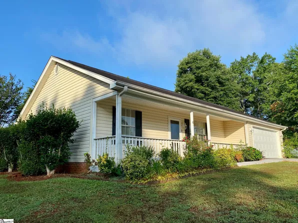 6 Ridgeside Ct, Greenville, SC 29617