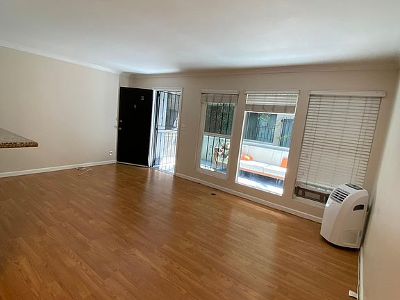 2nd image of 11623 W Gorham Ave #3