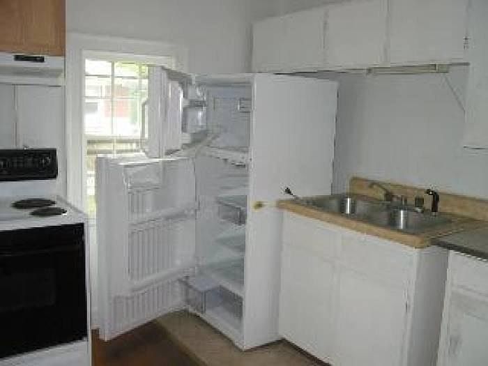 2nd image of 30 E Market St #1