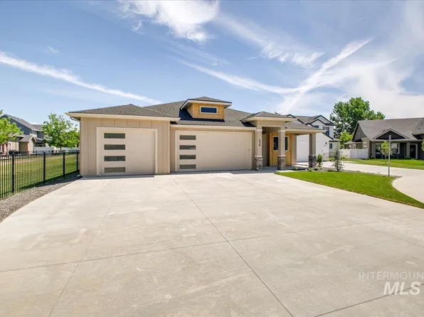 634 S Spoonbill Ave, Meridian, ID 83642