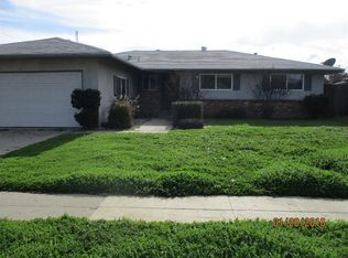 561 E Fremont Ave, Fresno, CA 93710