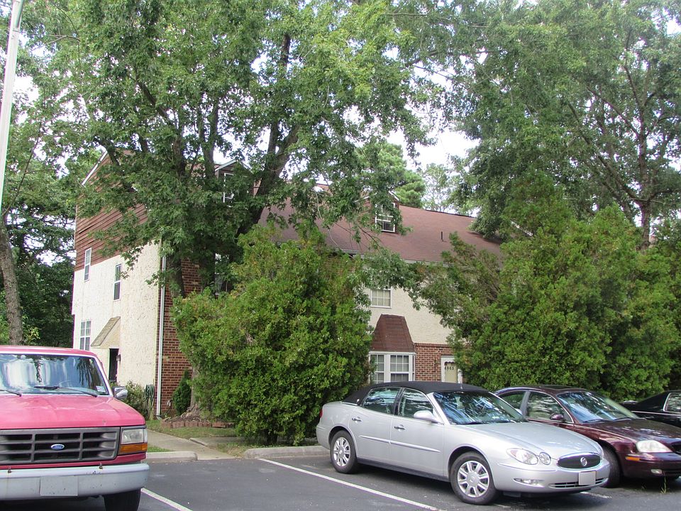 2nd image of 4861 Bala Ct