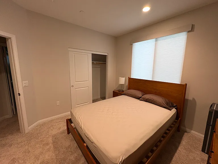 1527 Riverfront St — Photo 4