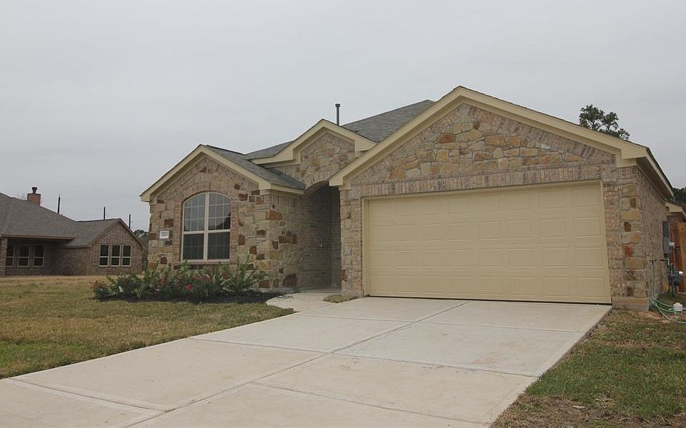1st image of 8406 Willow Gables Ct