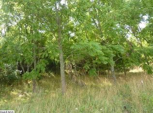 444 Frog Pond Rd, Staunton, VA 24401