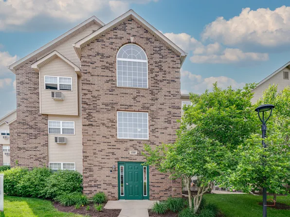 330 Cunat Blvd APT 3D, Richmond, IL 60071