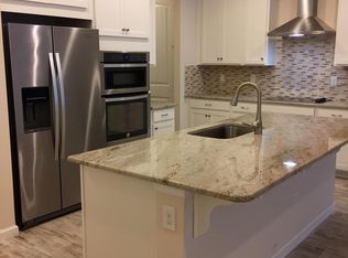 5100 Course Dr, Sarasota, FL 34232