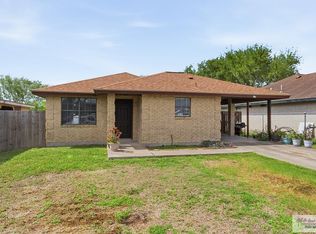 305 W 7th St, Los Fresnos, TX 78566