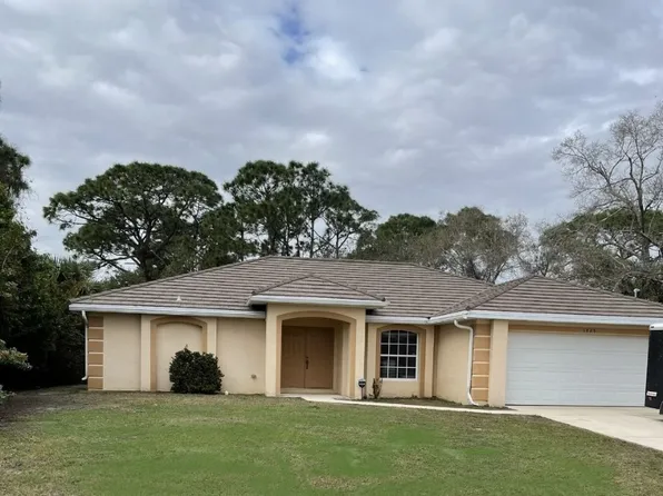 1825 Tomaso Ave, Lehigh Acres, FL 33972