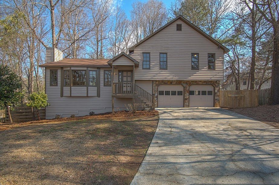 1st image of 1843 Jarrett Dr