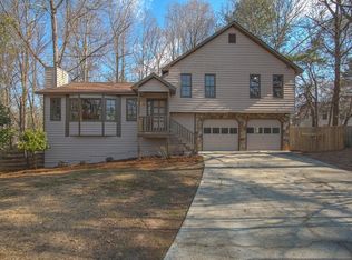 1843 Jarrett Dr, Lawrenceville, GA 30043
