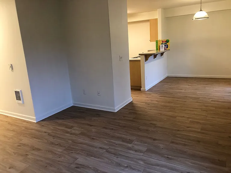 Falcon Ridge Apartments — Photo 7