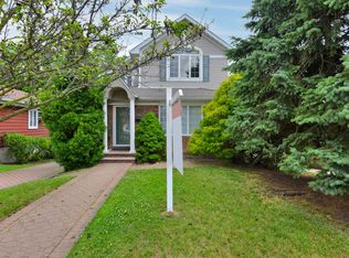 41-19 223rd St, Bayside, NY 11361