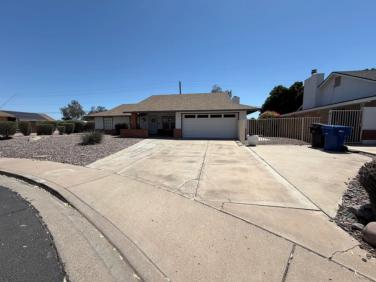 Building Photo - 713 N Orlando Cir