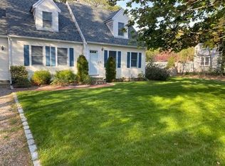 288 Simons Narrows Rd, Mashpee, MA 02649