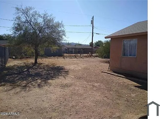 4 bed, 1281 sqft, $1,799 — Photo 4