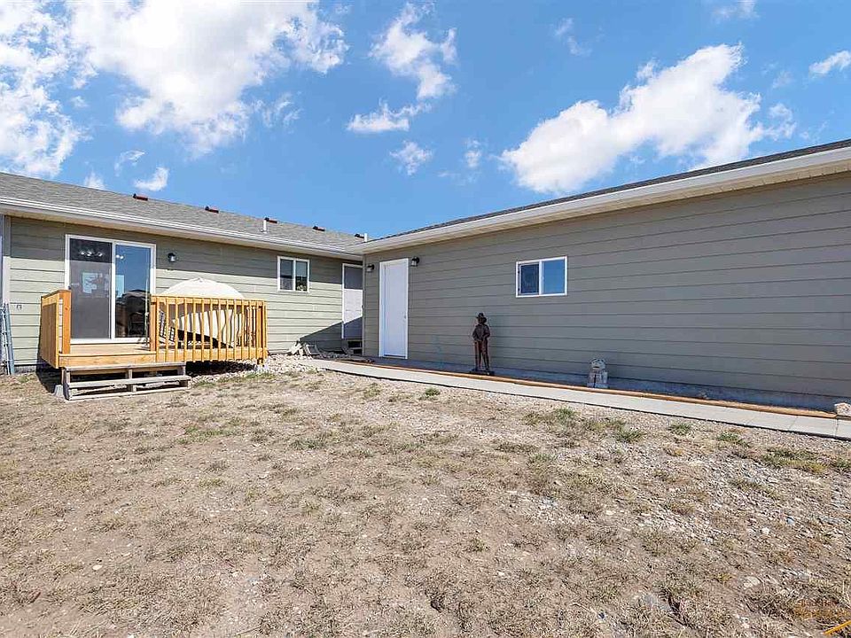 1st image of 14586 Tiffany Ct