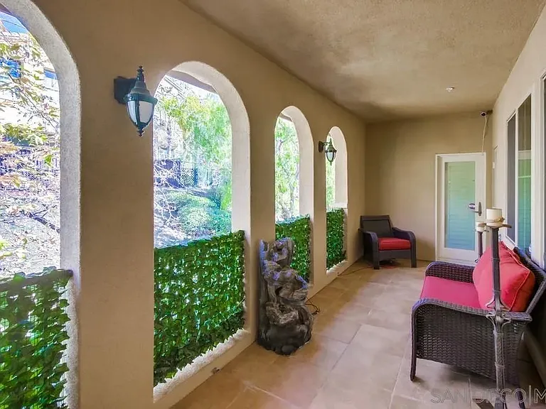 9240 Piantino Way — Photo 33