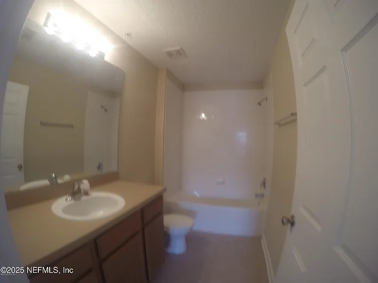 2200 Marsh Hawk Ln #412 — Photo 10