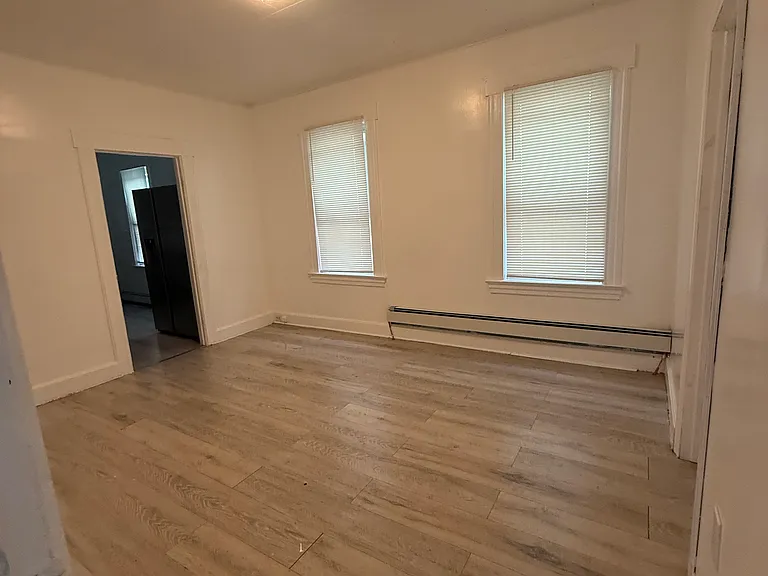 91 Harding Ave #2 — Photo 4